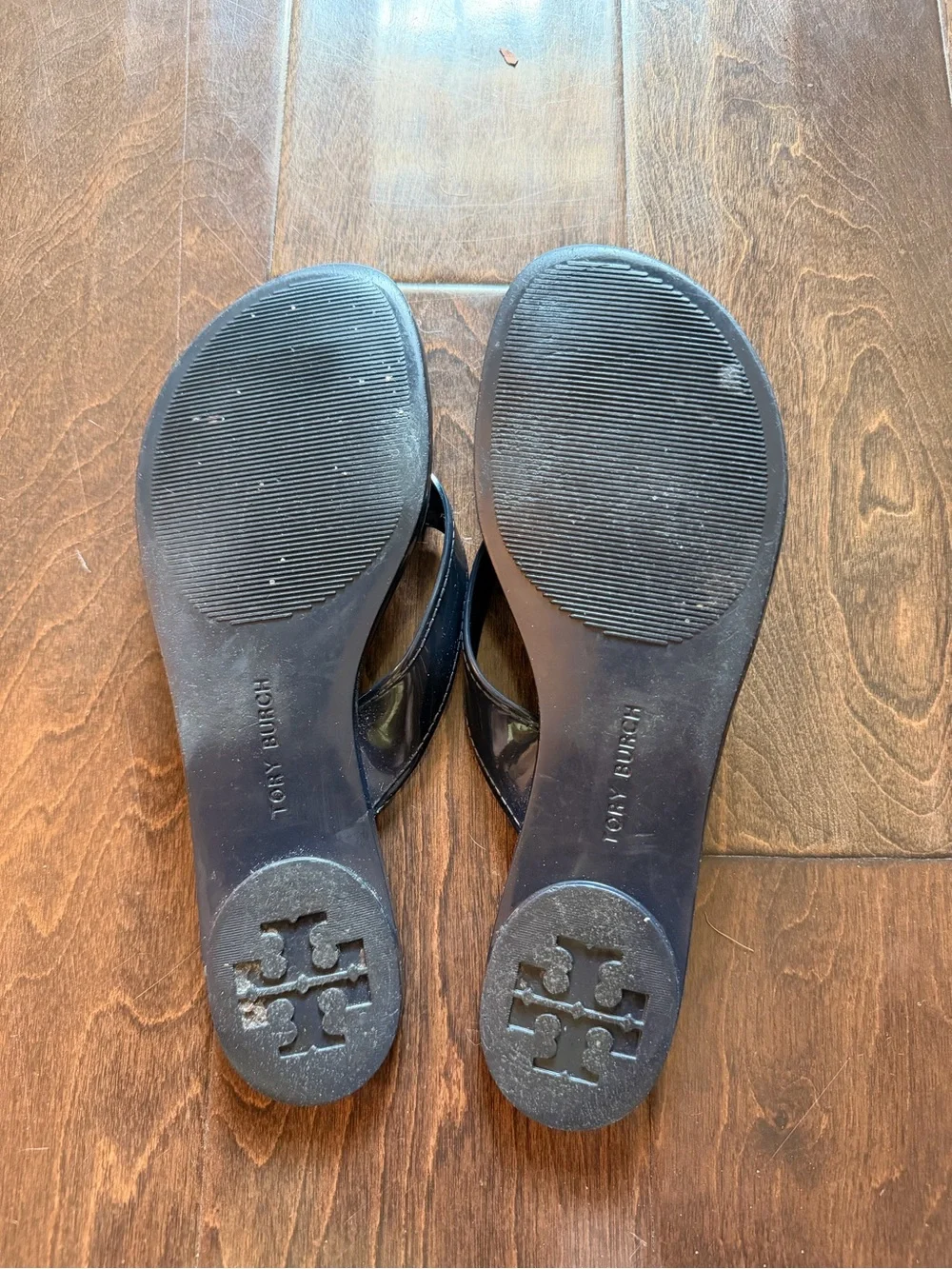 Tory Burch Navy Logo Jelly Flip Sandals with Gold Emblem